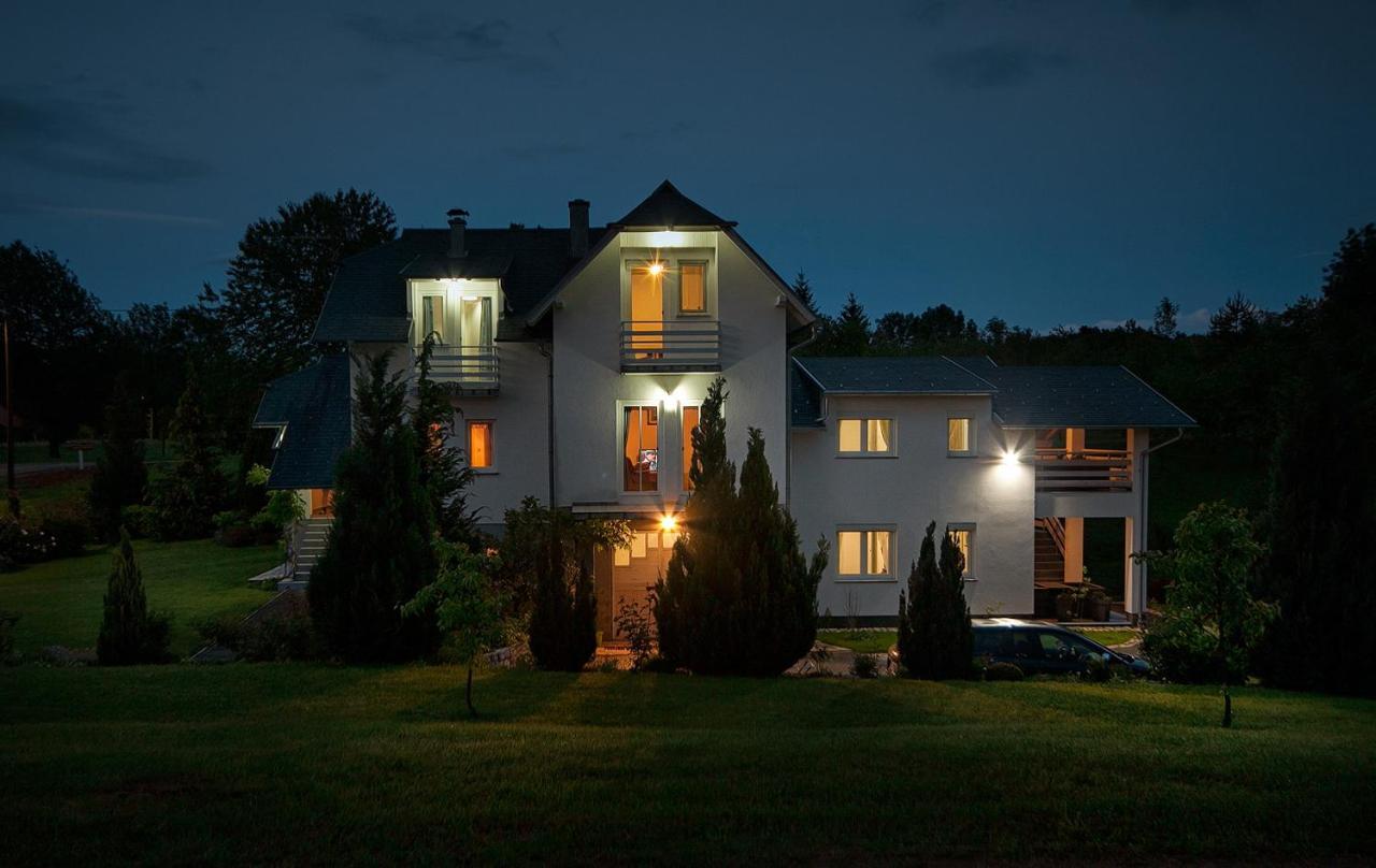Studio Apartments Kaya Catrnja Экстерьер фото