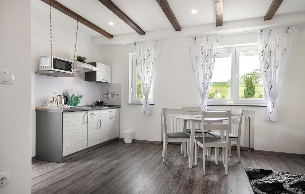 Studio Apartments Kaya Catrnja Экстерьер фото