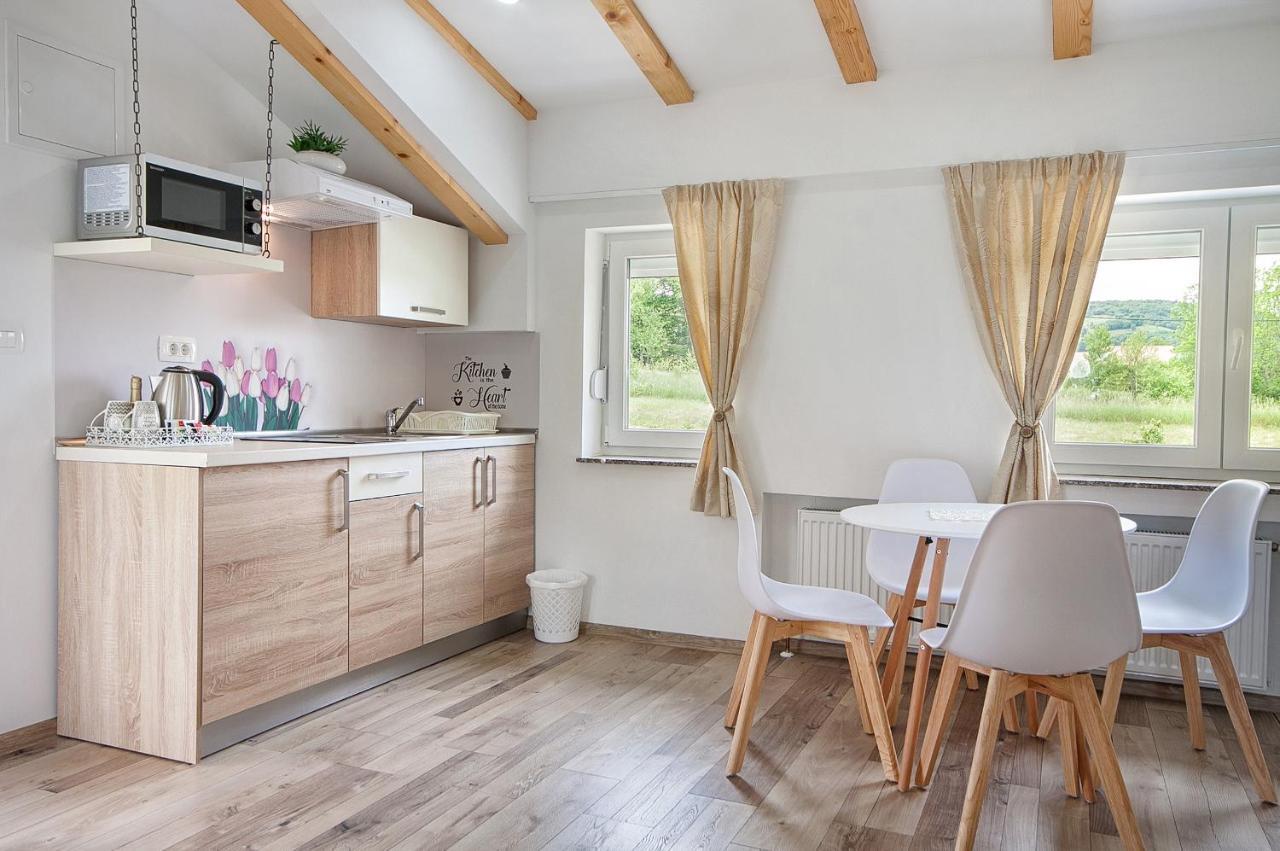 Studio Apartments Kaya Catrnja Экстерьер фото