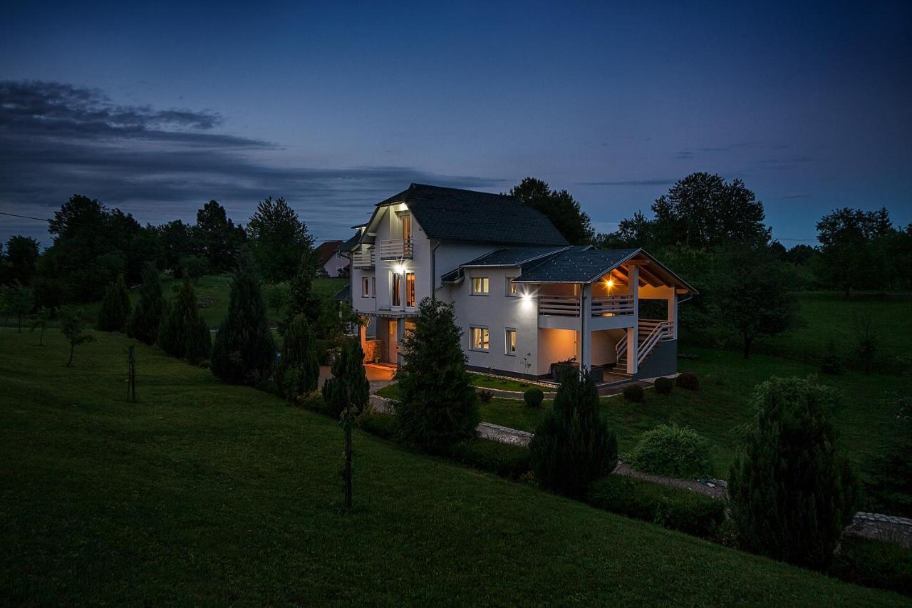 Studio Apartments Kaya Catrnja Экстерьер фото