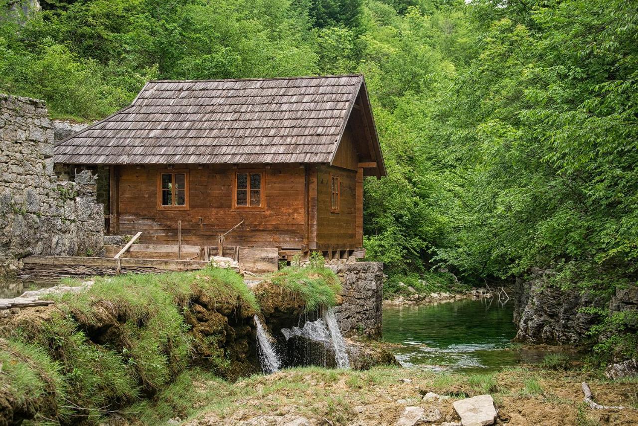 Studio Apartments Kaya Catrnja Экстерьер фото